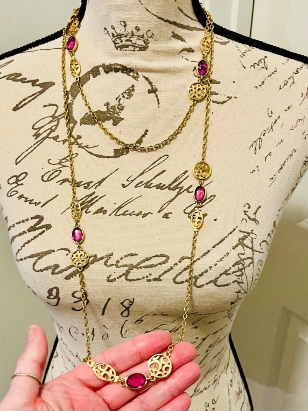 Stunning Vintage 58” Gold Tone Station Necklace w/ Ruby Red Glass & Filigree